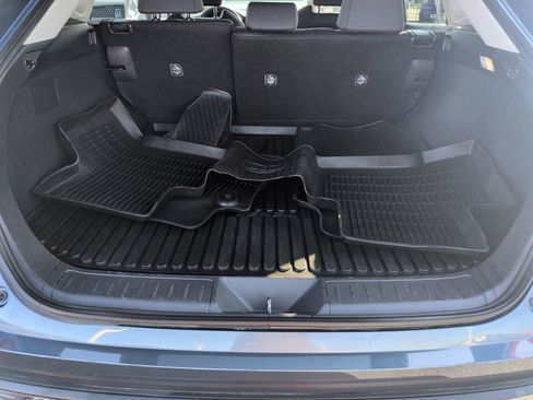 Certified 2023 Toyota Venza LE AWD/4WD image 23