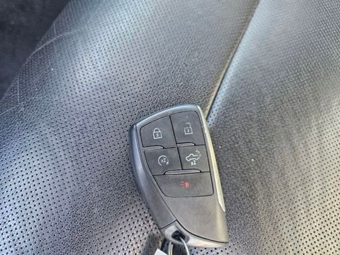 Used 2022 GMC Sierra 1500 SLT image 29