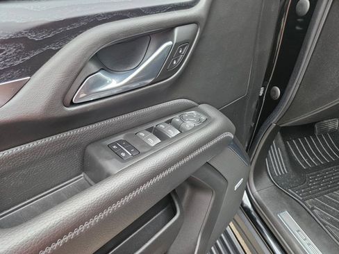 Used 2023 GMC Yukon Denali image 15