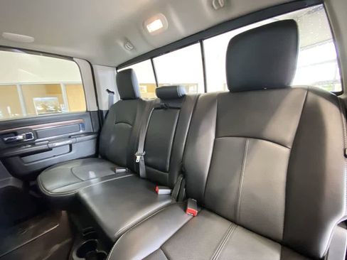 Used 2017 RAM 1500 Laramie w/ Convenience Group AWD/4WD image 26