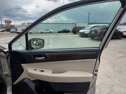 Used 2015 Subaru Outback 2.5i Limited AWD/4WD image 17