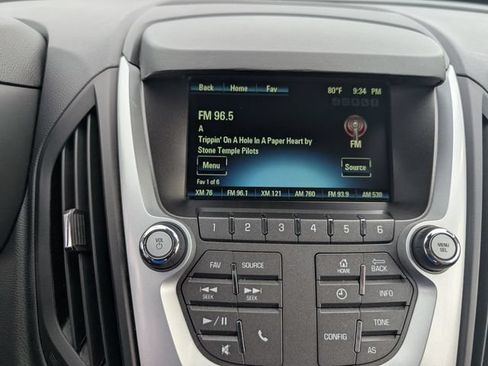 Used 2017 Chevrolet Equinox Premier FWD image 14