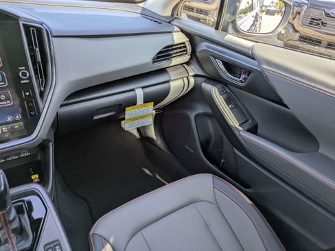 New 2026 Subaru Crosstrek 2.5i Limited AWD/4WD image 17