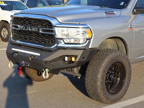 Used 2022 RAM 2500 Tradesman AWD/4WD image 6