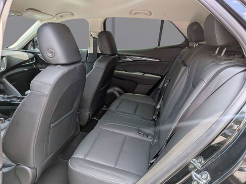 Used 2023 Buick Envision Essence FWD image 15