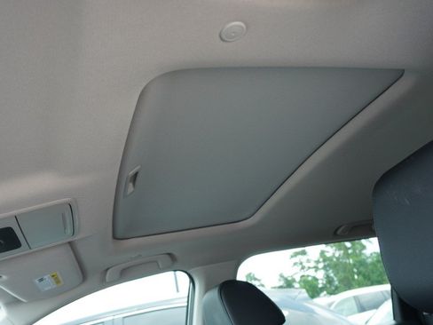 Used 2026 Honda CR-V EX-L image 13