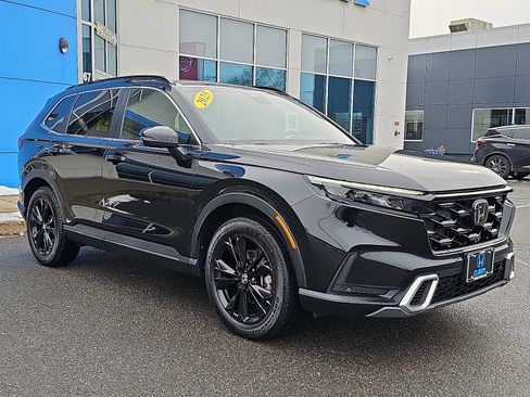 Used 2023 Honda CR-V Sport Touring image 3