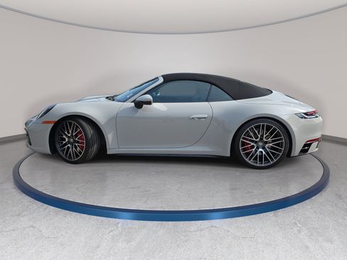 Used 2024 Porsche 911 Carrera 4S AWD/4WD image 8