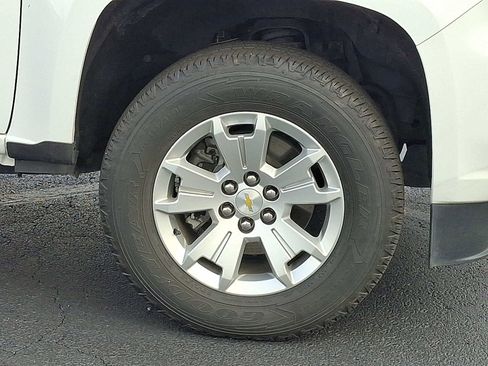 Used 2022 Chevrolet Colorado LT image 9