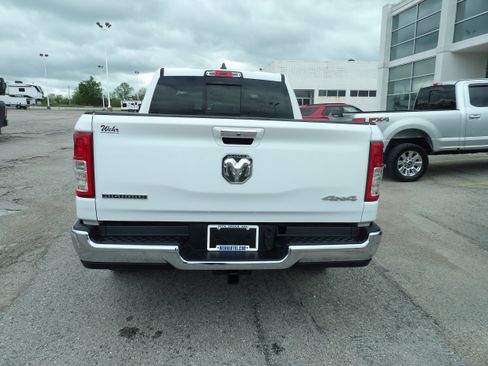 Used 2019 RAM 1500 Big Horn AWD/4WD image 11