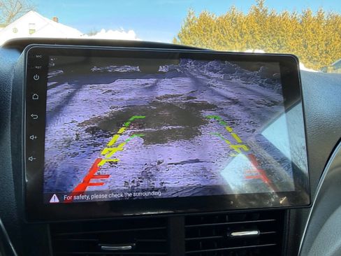 Used 2011 Subaru Forester 2.5X w/ Popular Equipment Group 1A image 7