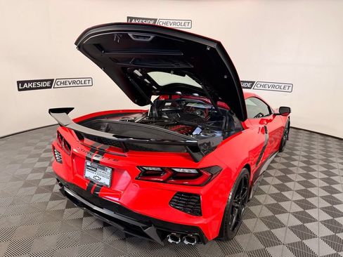 Used 2022 Chevrolet Corvette Stingray Preferred Cpe w/ Z51 Performance Package RWD image 15