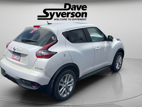 Used 2015 Nissan Juke SV w/ Technology Package AWD/4WD image 4