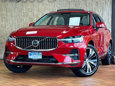 Used 2022 Volvo XC60 T8 Inscription AWD/4WD image 2