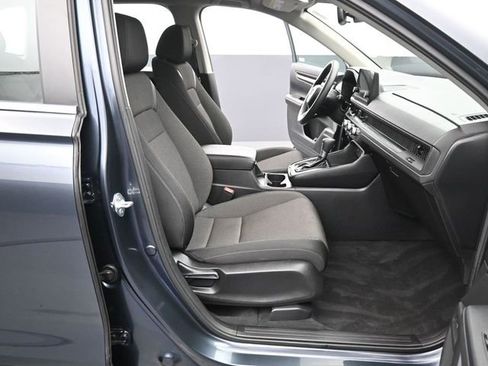 Used 2023 Honda CR-V LX image 38