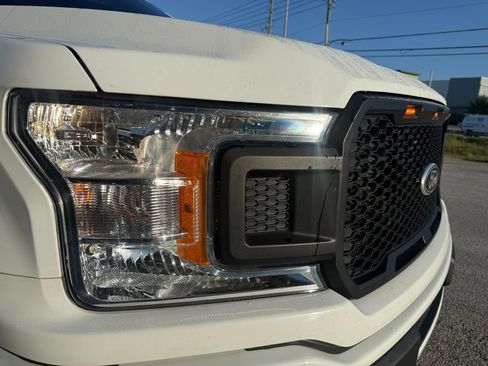 Used 2018 Ford F150 XLT w/ Equipment Group 302A Luxury AWD/4WD image 4