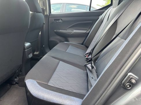 Used 2025 Nissan Versa SV FWD image 23
