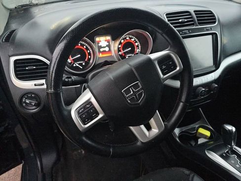 Used 2018 Dodge Journey GT FWD image 2