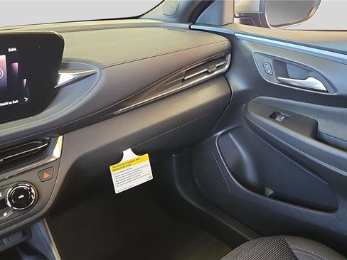 New 2026 Buick Envista Preferred image 24