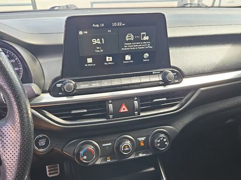 Used 2021 Kia Forte GT-Line FWD image 13
