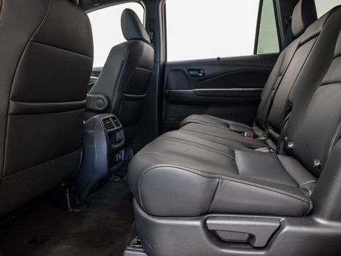 Used 2023 Honda Passport TrailSport image 27