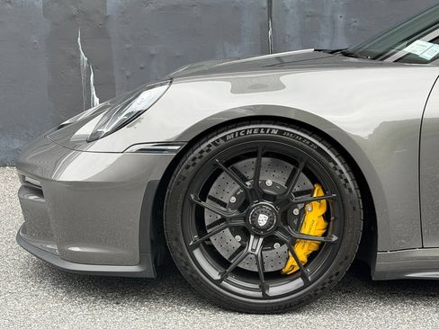 Certified 2022 Porsche 911 GT3 RWD image 14