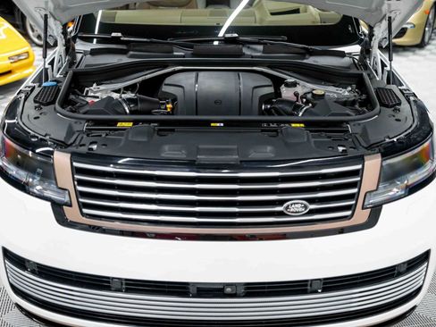 Used 2024 Land Rover Range Rover SV image 94