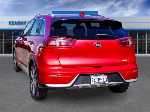 Used 2019 Kia Niro LX image 4