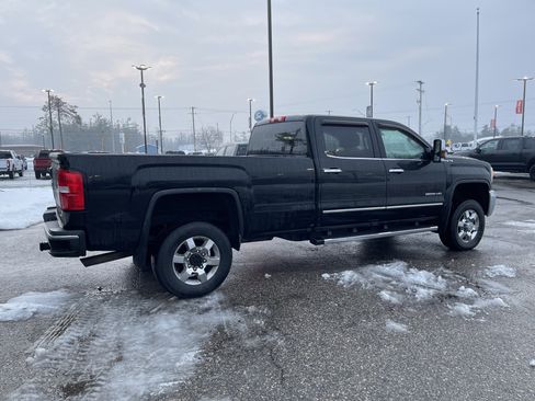 Used 2019 GMC Sierra 2500 SLT image 4
