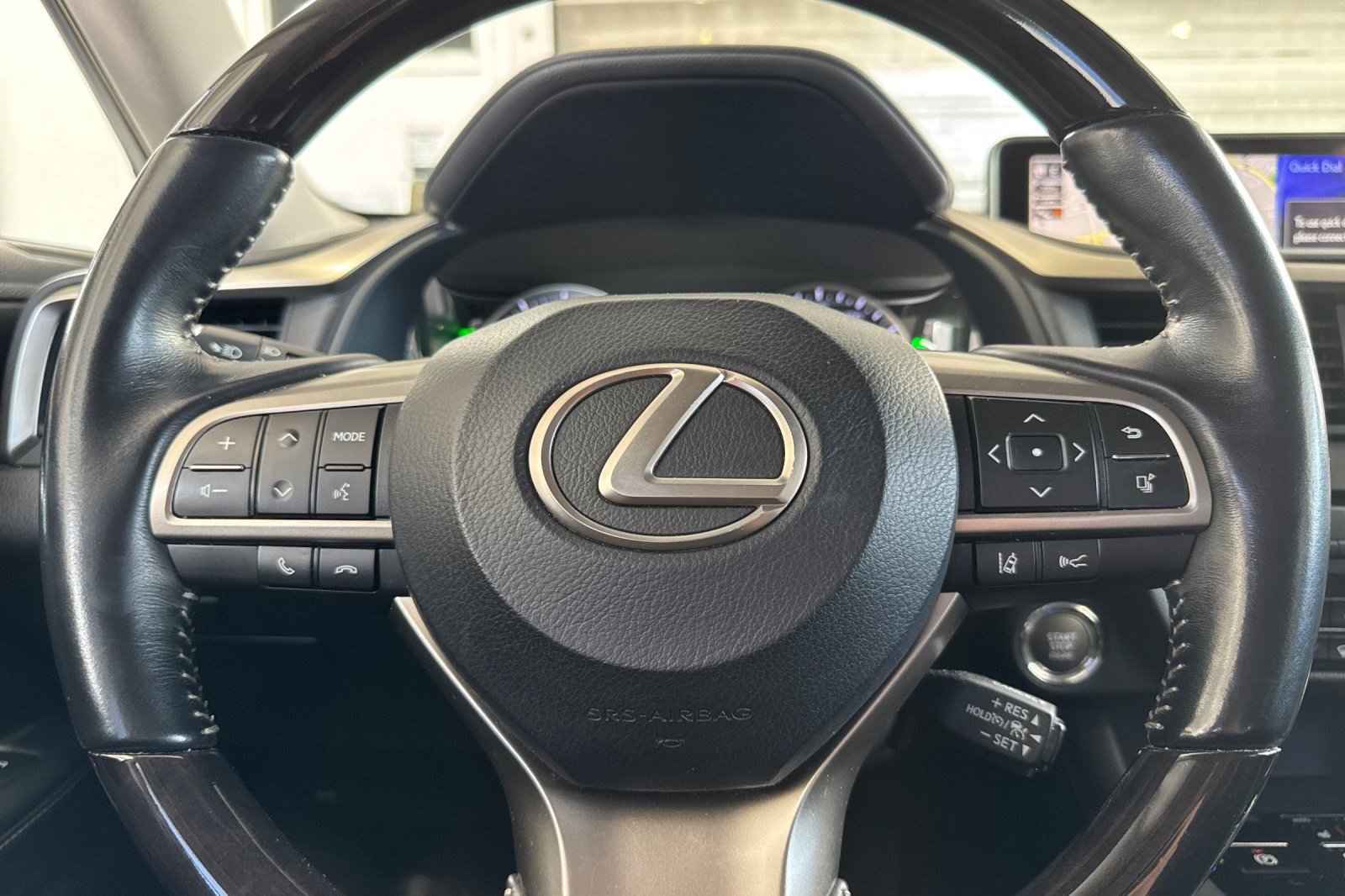 Used 2019 Lexus RX 350L Luxury w/ Accessory Package AWD/4WD image 30