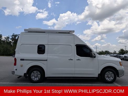 Used 2019 Nissan NV 2500 SL w/ Navigation Package RWD image 3