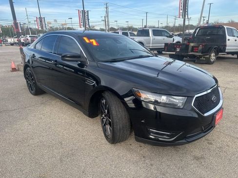 Used 2017 Ford Taurus SHO w/ Driver Assist Package AWD/4WD image 4