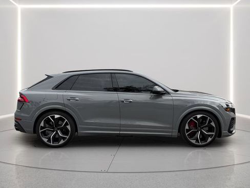 Used 2024 Audi RS Q8 image 6