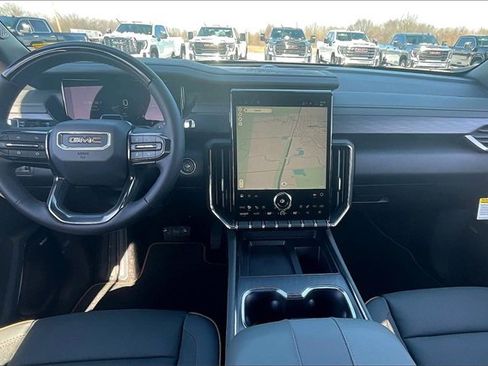 New 2026 GMC Acadia AT4 w/ Super Cruise Package image 5