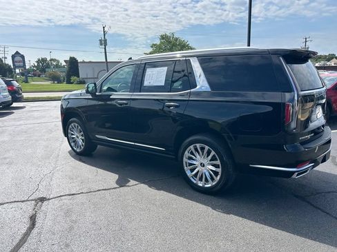 Used 2022 Cadillac Escalade Premium Luxury w/ Performance Package AWD/4WD image 7