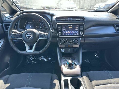Used 2023 Nissan Leaf S FWD image 12