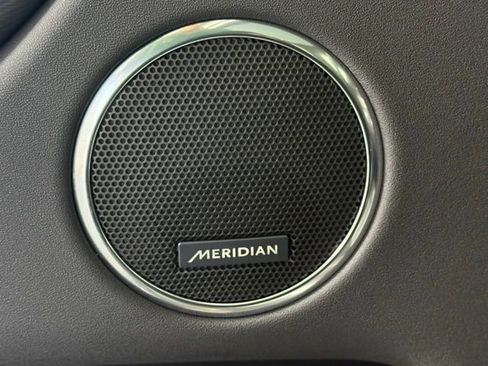 New 2025 Land Rover Discovery Sport Dynamic SE image 31