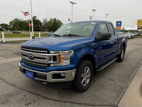 Used 2018 Ford F150 XLT w/ Equipment Group 302A Luxury AWD/4WD image 33