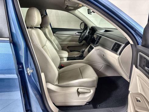 Used 2019 Volkswagen Atlas SE FWD image 25