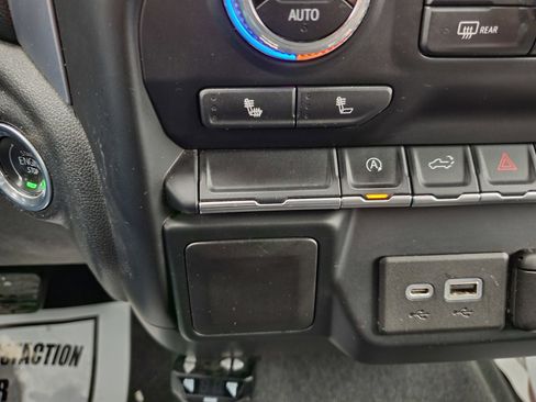 Used 2019 GMC Sierra 1500 Elevation image 25