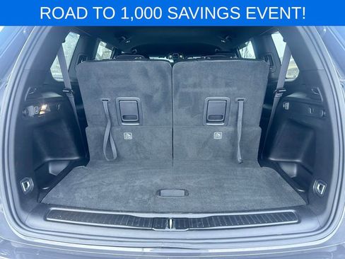 Used 2023 Jeep Grand Cherokee L Laredo image 37