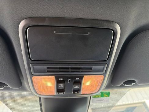 Certified 2025 Honda Odyssey Sport-L image 39