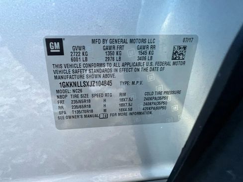 Used 2018 GMC Acadia SLE w/ Driver Alert Package I FWD image 31