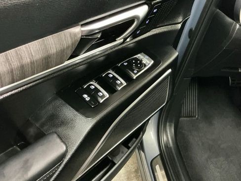 Used 2024 Kia Telluride SX image 13