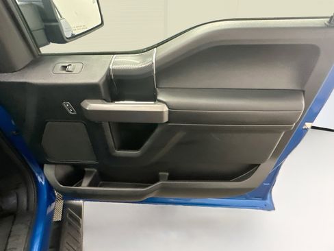 Used 2020 Ford F150 XLT w/ Equipment Group 302A Luxury AWD/4WD image 32