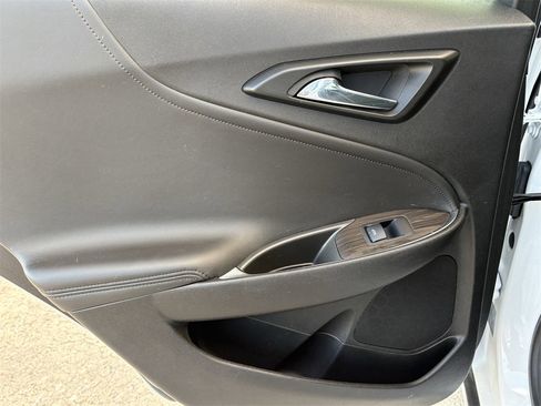 Used 2023 Chevrolet Malibu LT image 23