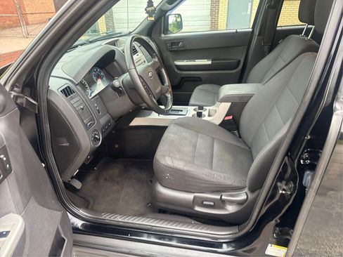 Used 2012 Ford Escape XLT FWD image 10