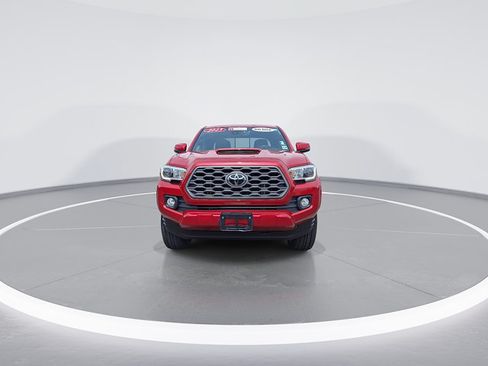 Certified 2023 Toyota Tacoma TRD Sport AWD/4WD image 4
