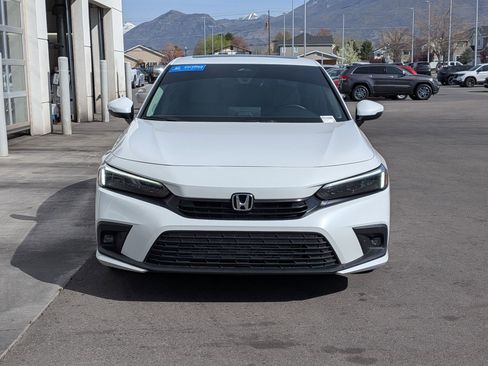 Used 2024 Honda Civic Touring image 12