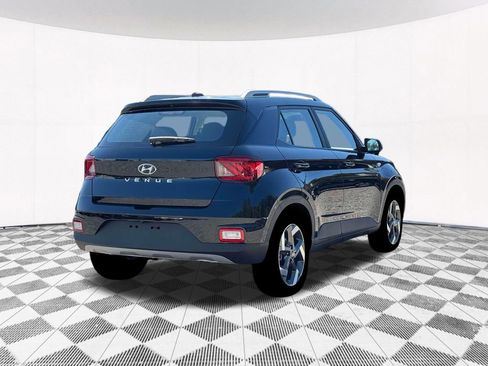 New 2026 Hyundai Venue SEL FWD image 10